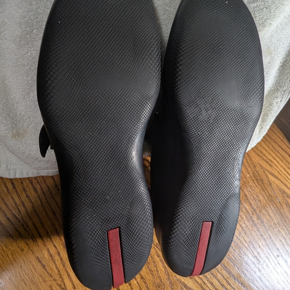 Prada Black Leather Slip-On Loafers with Moccasin Toe - Picture 6 of 11